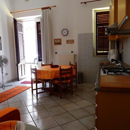 Terrasini Siracasaアパートメント 部屋 写真