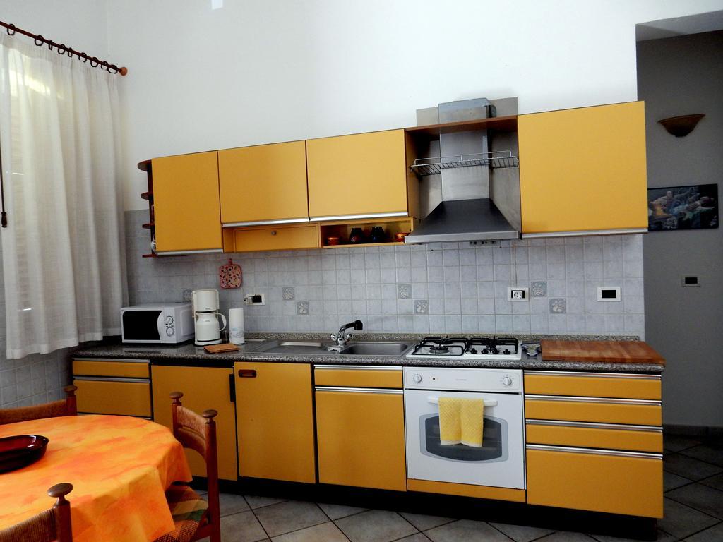 Terrasini Siracasaアパートメント 部屋 写真